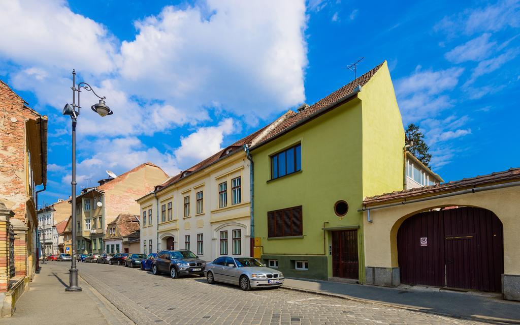 Meno Apartment Sibiu Esterno foto